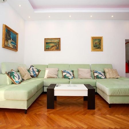 Villa Lisette Crikvenica Exterior foto